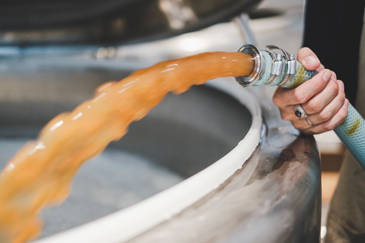 啤酒釀造中的麥芽汁指的是什么？