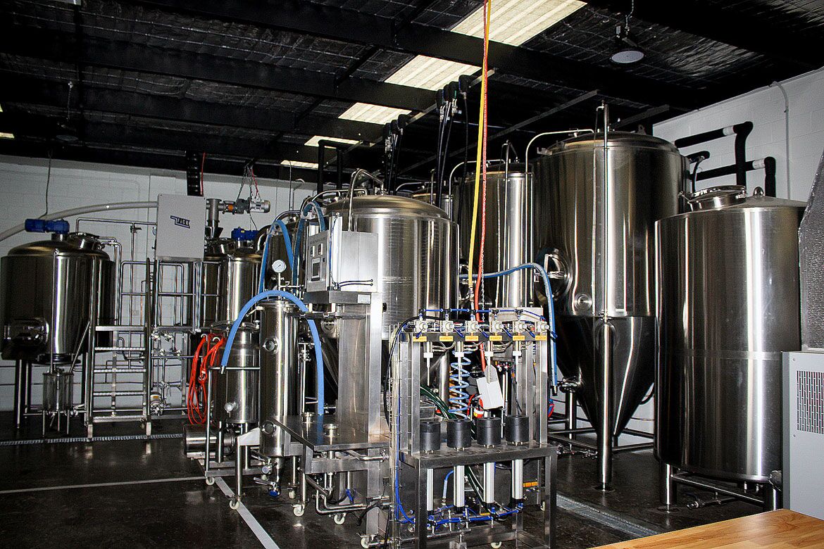 天泰<a href=http://www.hldcar.cn/ target=_blank class=infotextkey>啤酒設備</a>